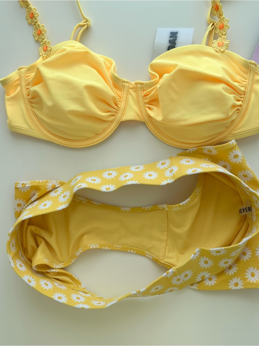 Yellow Daisy mis-match bikini set- M bottom, L top (NWT) - Picture 5 of 6